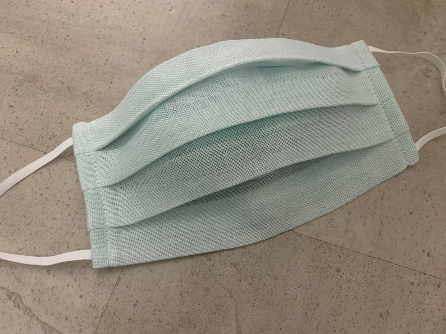 EINLAGIG MASKE HAUCHDÜNN Maske Behelfsmaske Mundschutz Mundbedeckung Sehr helles mint