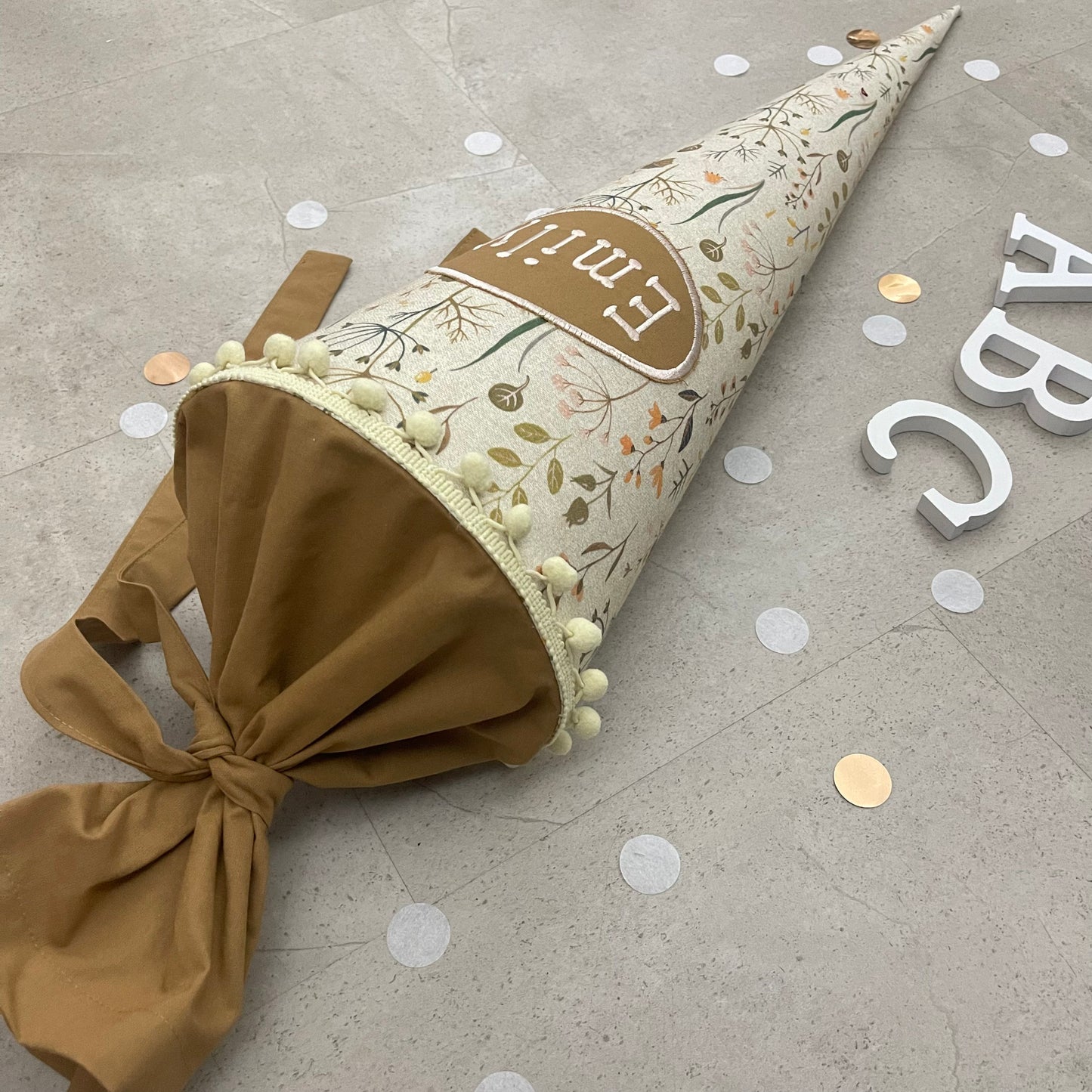 Schultüte Zuckertüte Einschulung Groß 70cm Handmade / Natur Blumen mit Ovalem Kreis